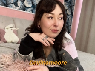 Davinamoore