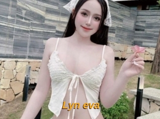 Lyn_eva