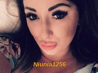 Niunia1256